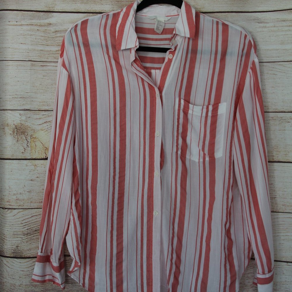 White and blush long sleeve stripe shirt